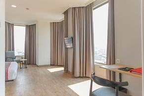 Super OYO Townhouse 2 Hotel Gunung Sahari