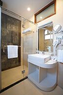 Hotel Millenia Regency