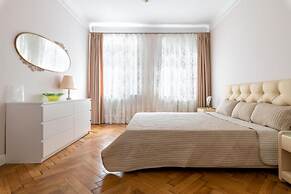 Spb2Day Ulyana Gromova pereulok 8