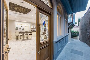 Boutique Hotel Khokhobi