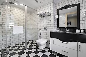 Boutique Hotel Khokhobi