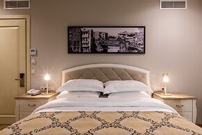 Boutique Hotel Khokhobi