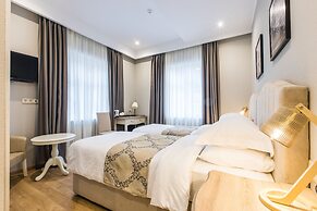 Boutique Hotel Khokhobi
