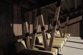 Waldrast - Forestside Living
