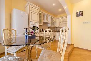 Spb2Day Nevsky prospect 156