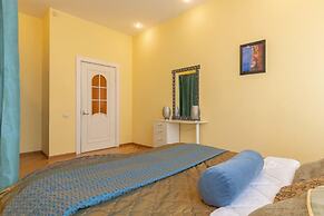 Spb2Day Nevsky prospect 156