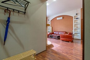 Spb2Day Nekrasova 44