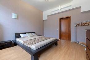 Spb2Day Nekrasova 44