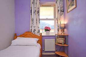 Large 3 Bed Sleep 6 Central MK