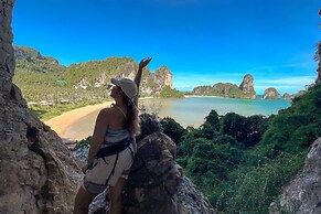 Tinidee Hideaway Tonsai Beach Krabi