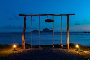 Tinidee Hideaway Tonsai Beach Krabi