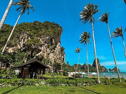 Tinidee Hideaway Tonsai Beach Krabi