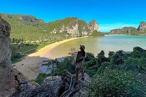 Tinidee Hideaway Tonsai Beach Krabi