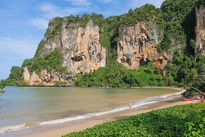 Tinidee Hideaway Tonsai Beach Krabi
