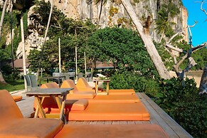Tinidee Hideaway Tonsai Beach Krabi