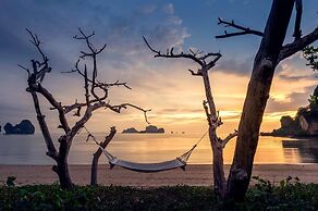 Tinidee Hideaway Tonsai Beach Krabi