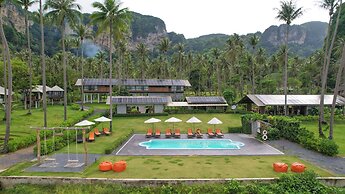 Tinidee Hideaway Tonsai Beach Krabi