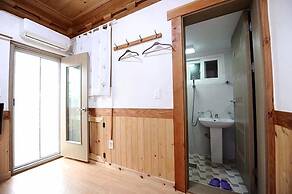 Star Rest Hanok