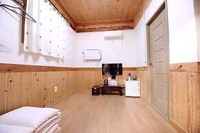 Star Rest Hanok