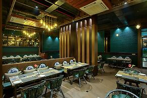 The Four Vedas Hotel & Resort