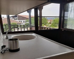 Moonhouse Apartments