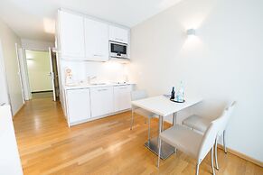 Nymphe Strandhotel & Apartments