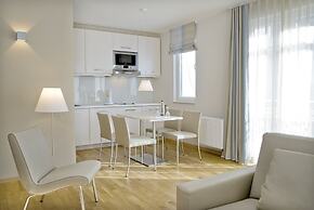 Nymphe Strandhotel & Apartments