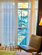 Nymphe Strandhotel & Apartments