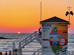 Luxury 2BR on the water by HolyGuest