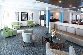 Holiday Inn Express & Suites North Battleford by IHG