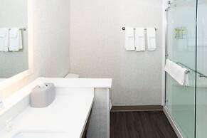 Holiday Inn Express & Suites North Battleford by IHG