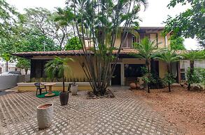 Cozy Studios near Shopping del Sol