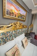 Atlantis Royal Hotel