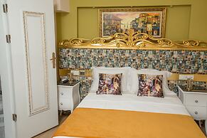 Atlantis Royal Hotel