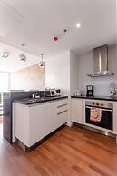 Private 5 Star 1 Bedroom Apartment on SkyTower