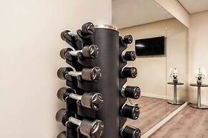 PLAZA Premium Den Haag City Center
