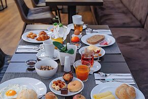 PLAZA Premium Den Haag City Center