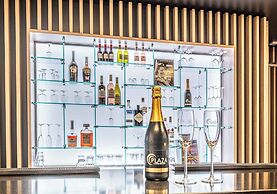 PLAZA Premium Den Haag City Center
