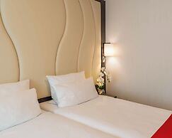 PLAZA Premium Den Haag City Center