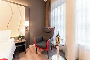 PLAZA Premium Den Haag City Center