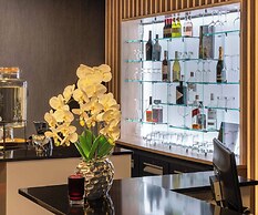 PLAZA Premium Den Haag City Center