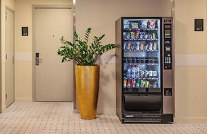 PLAZA Premium Den Haag City Center