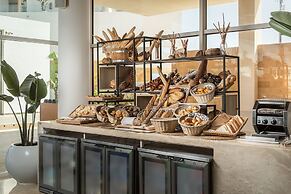 The G Hotel Seashell