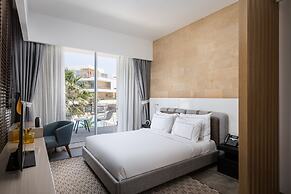 The G Hotel Seashell