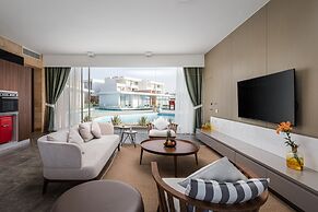 The G Hotel Seashell