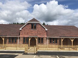 Hamilton Arms
