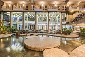 Grande Valore Hotel & Serviced Apartment