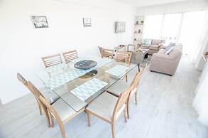Bright Stylish in Barrio Jara