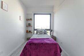 Bright Stylish in Barrio Jara