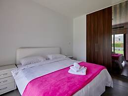 Angie Luxury Beach Villas